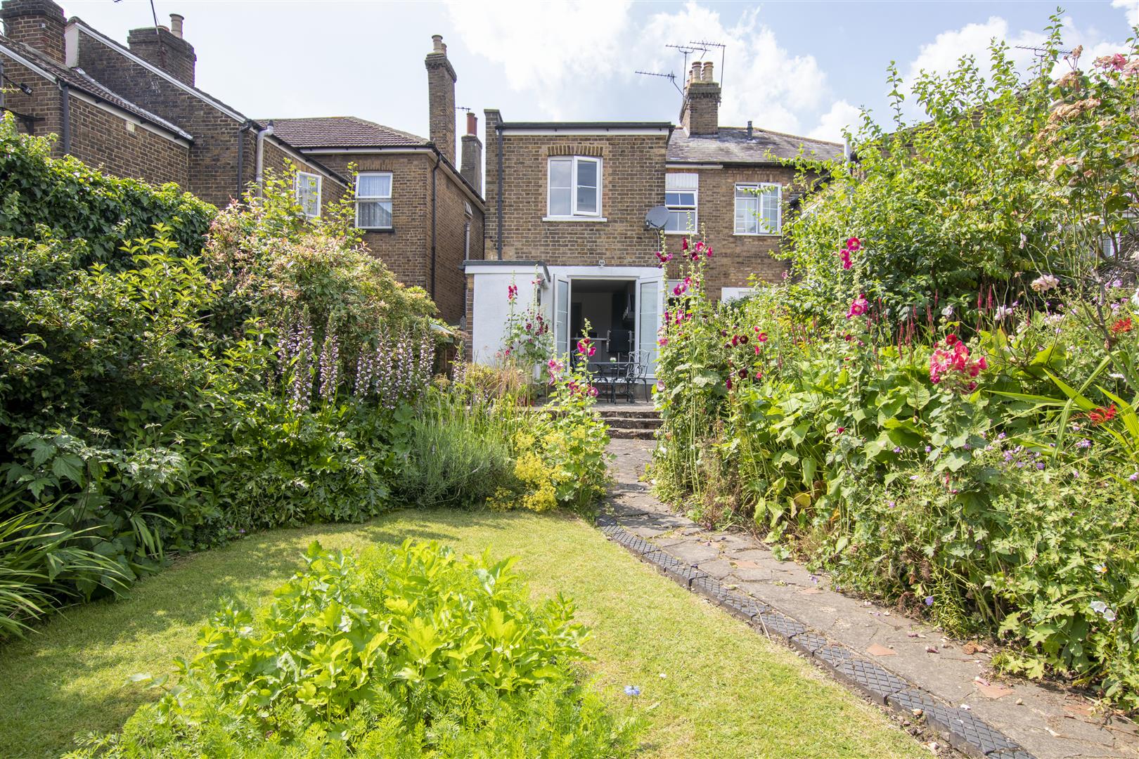 High Road, Wormley, Broxbourne Lanes Estate Agents